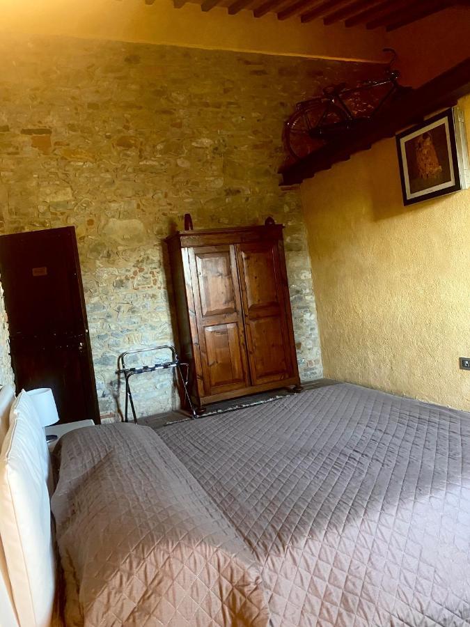 Room In Bb - Agriturismo Sottotono, Nature And Relax Carmignano Eksteriør bilde